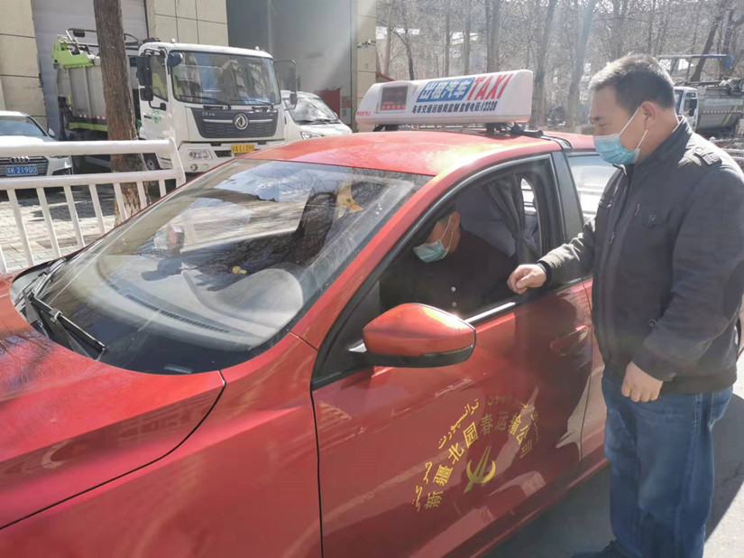 1651140370862844.jpg 圖為:運輸公司車隊隊長自查自檢出租車_副本.jpg